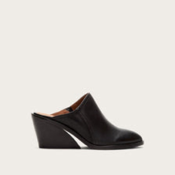 Frye Shoes - Vintage Frye Regina Mule Black Leather Wedge Pointed Toe Made in Mexico Size 11